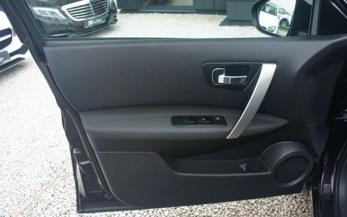 Nissan Qashqai cena 39900 przebieg: 180000, rok produkcji 2011 z Raszków małe 121